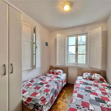 Apartment Old Town Milica ヘルツェグ・ノヴィ エクステリア 写真